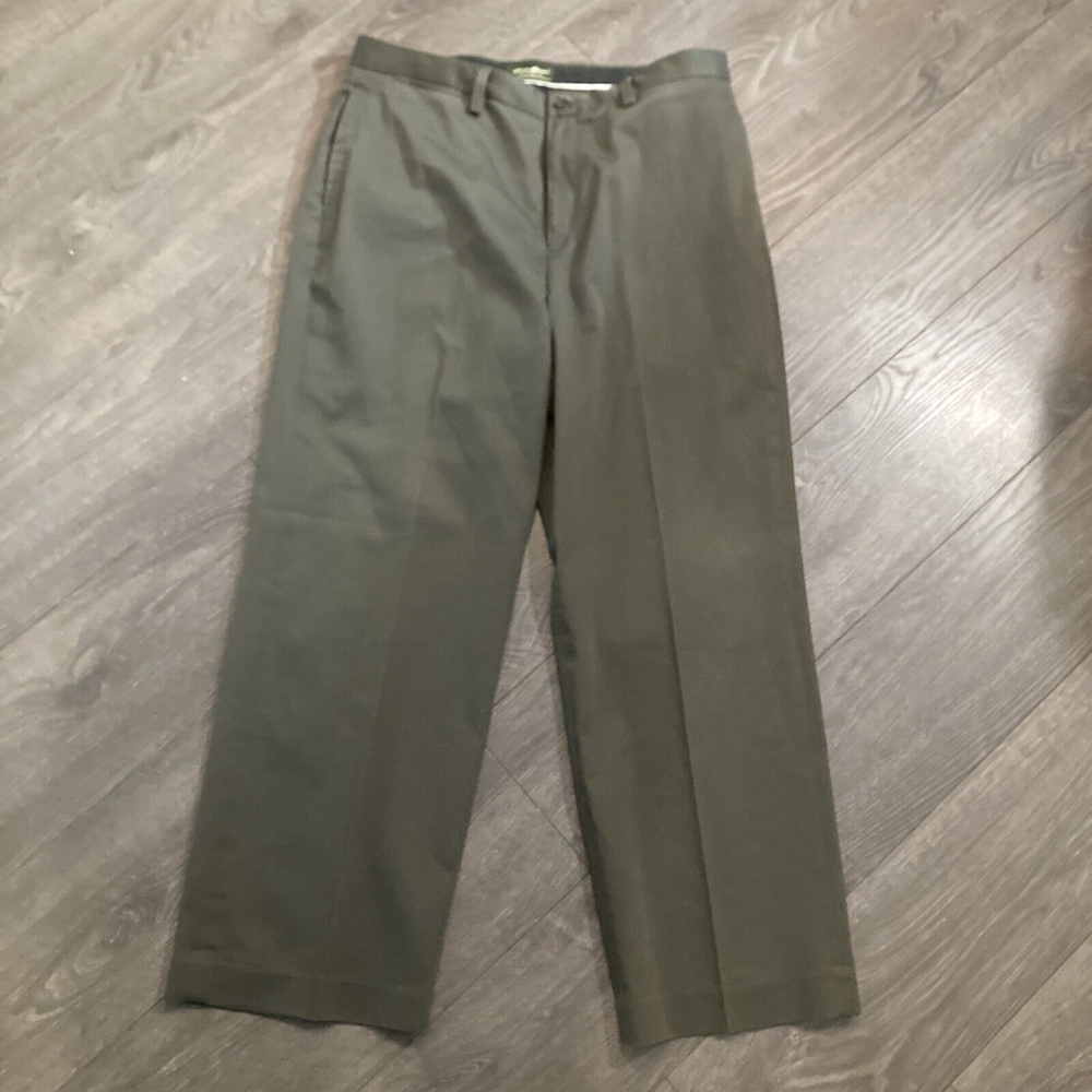 EDDIE BAUER MENS PANTS 35 X 32 Gray Green Relax FIT Dress TROUSER PLEATED Cotton